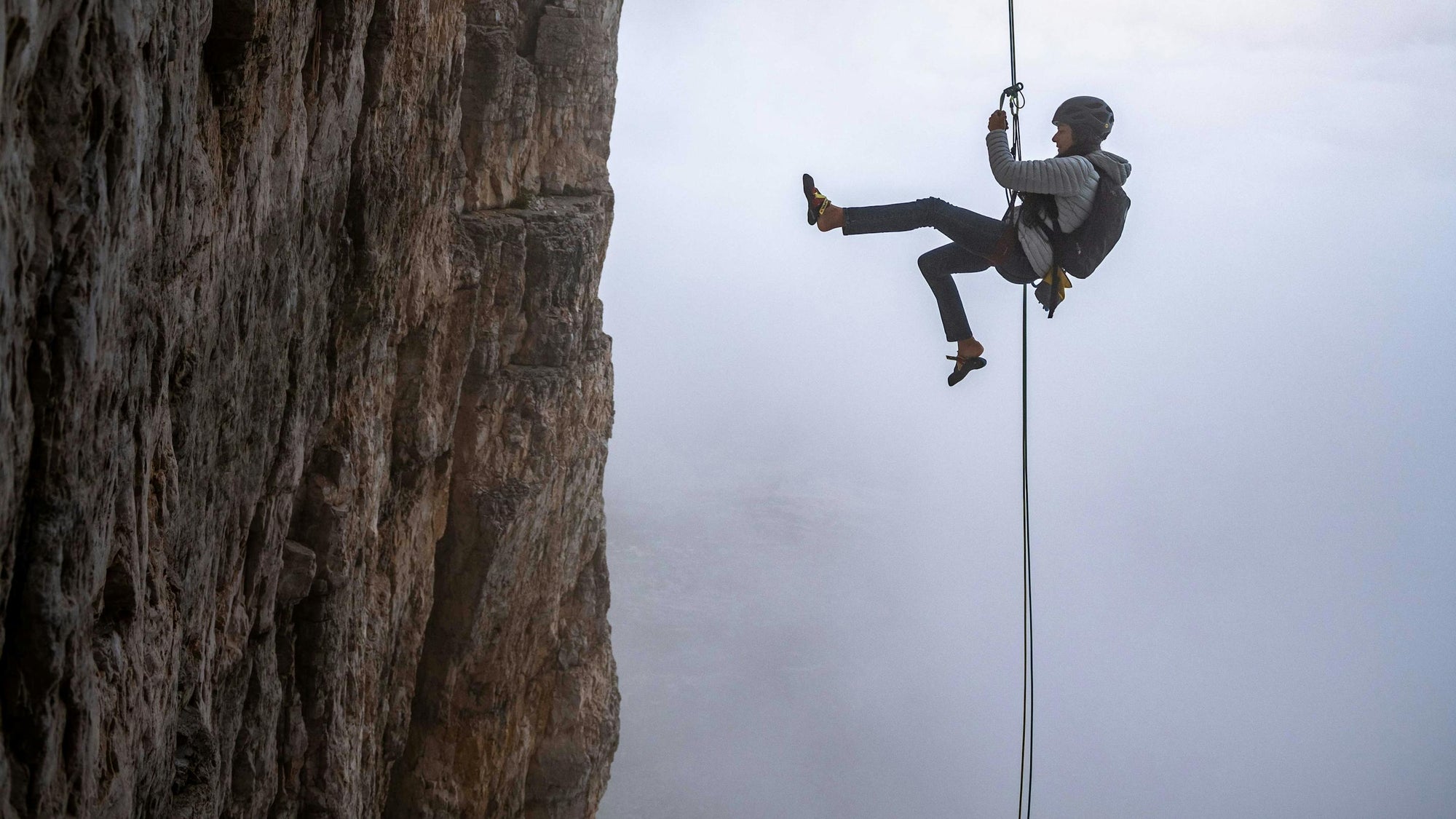QC LAB: CAN A HOT BELAY DEVICE MELT MY SLINGS?