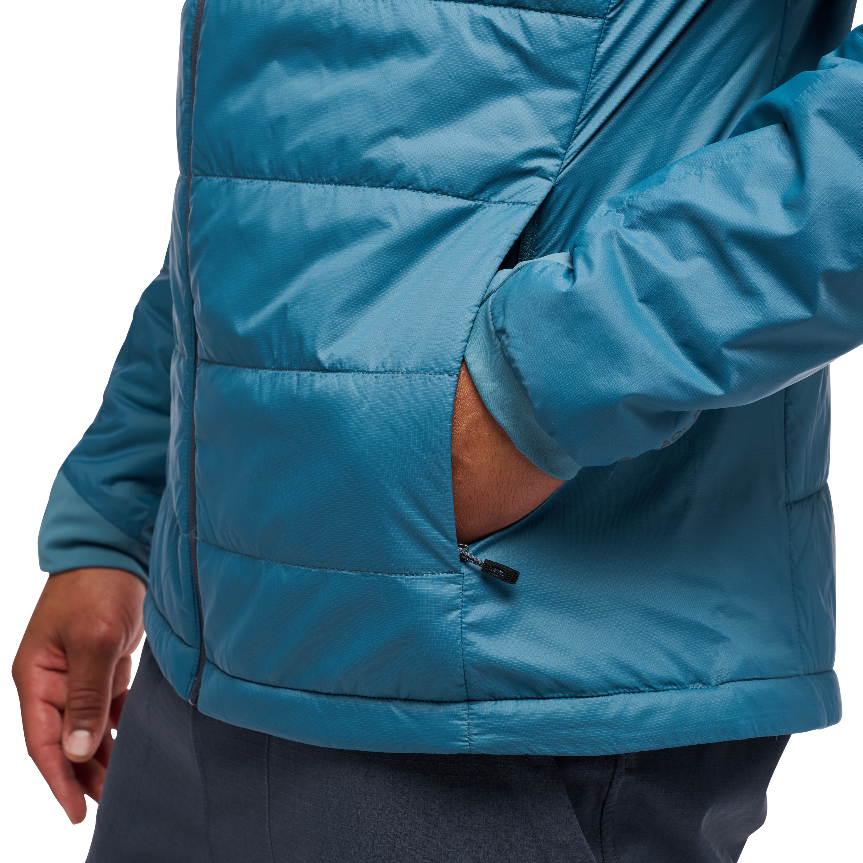 Creek Blue ~ Model is 5' 11" | Chest 40" | Waist 33" | Size Medium/32