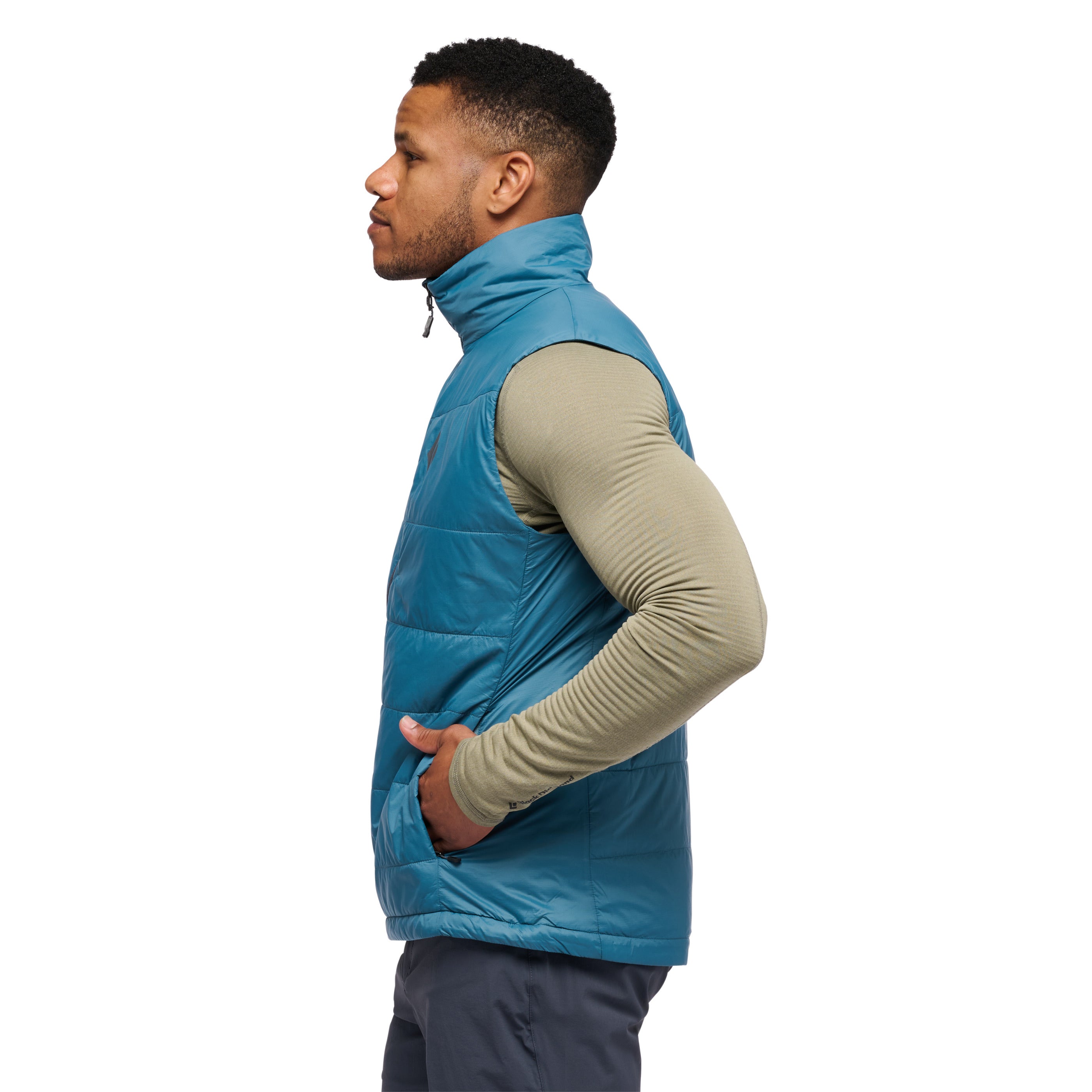 Creek Blue ~ Model Height 5' 11" | Chest 40" | Waist 33" | Size Medium/32