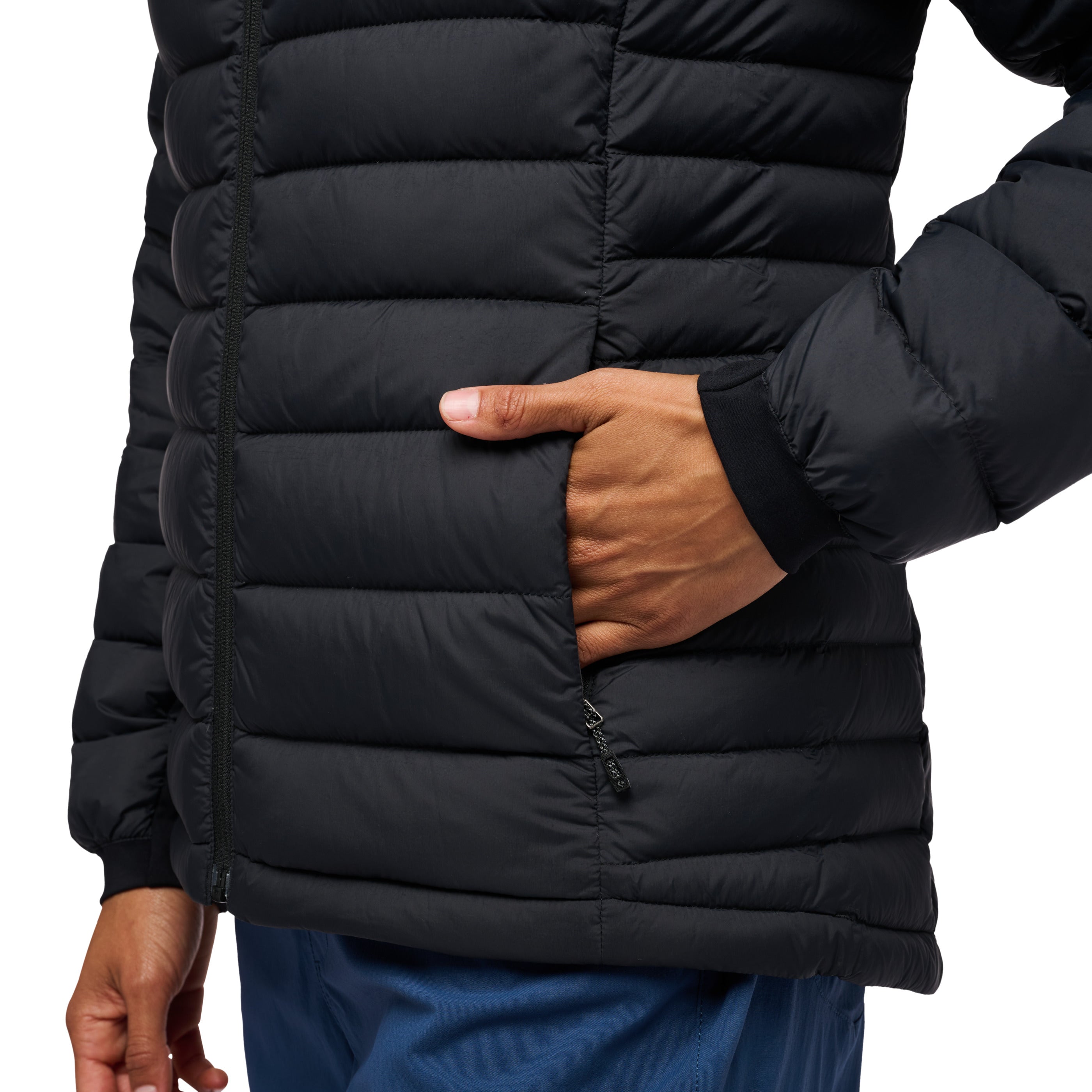 Black ~ Model Height 5' 6" | Chest 34" | Waist 28" | Size Small/6