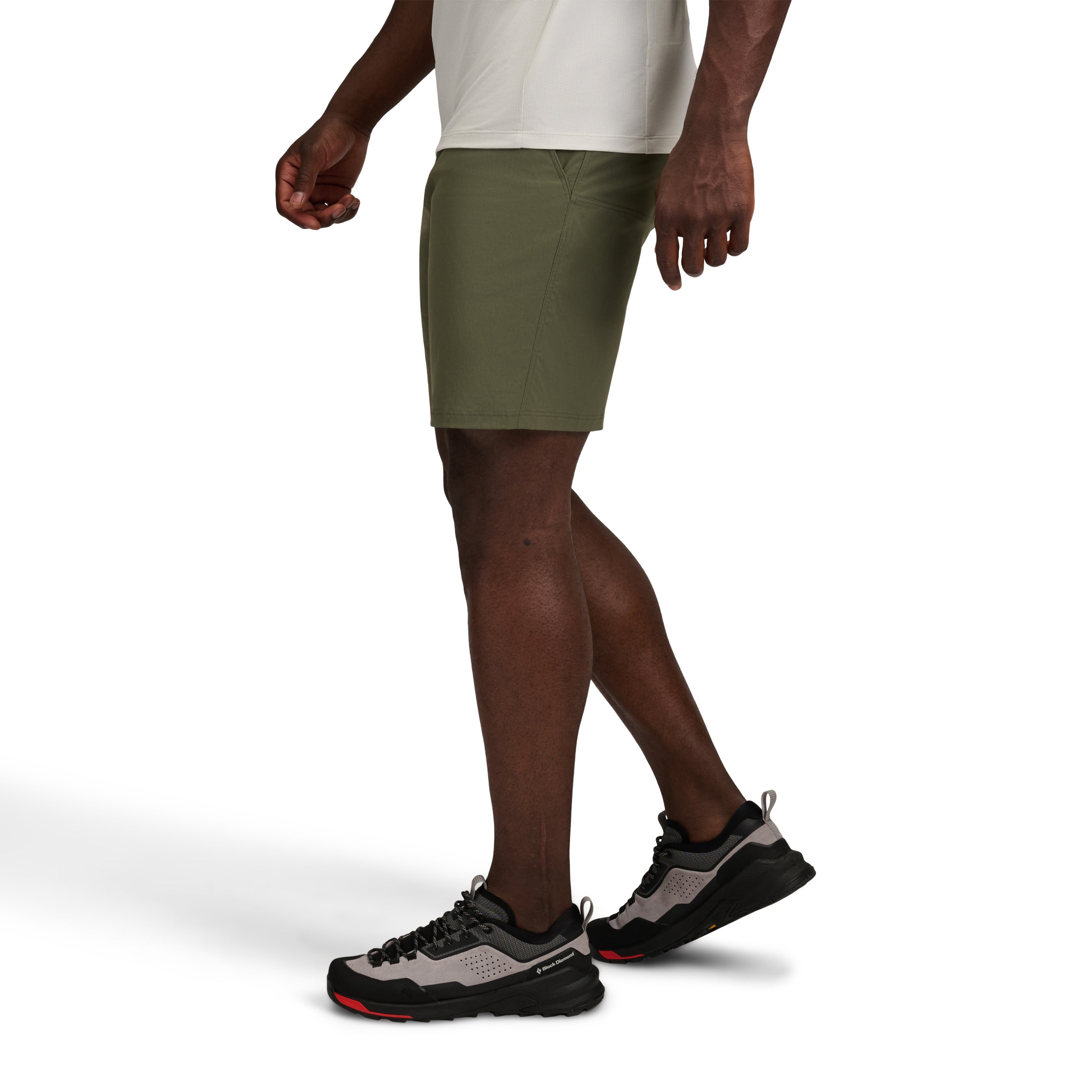 Tundra ~ Model Height 6' 0" | Waist 32" | Size Medium/32