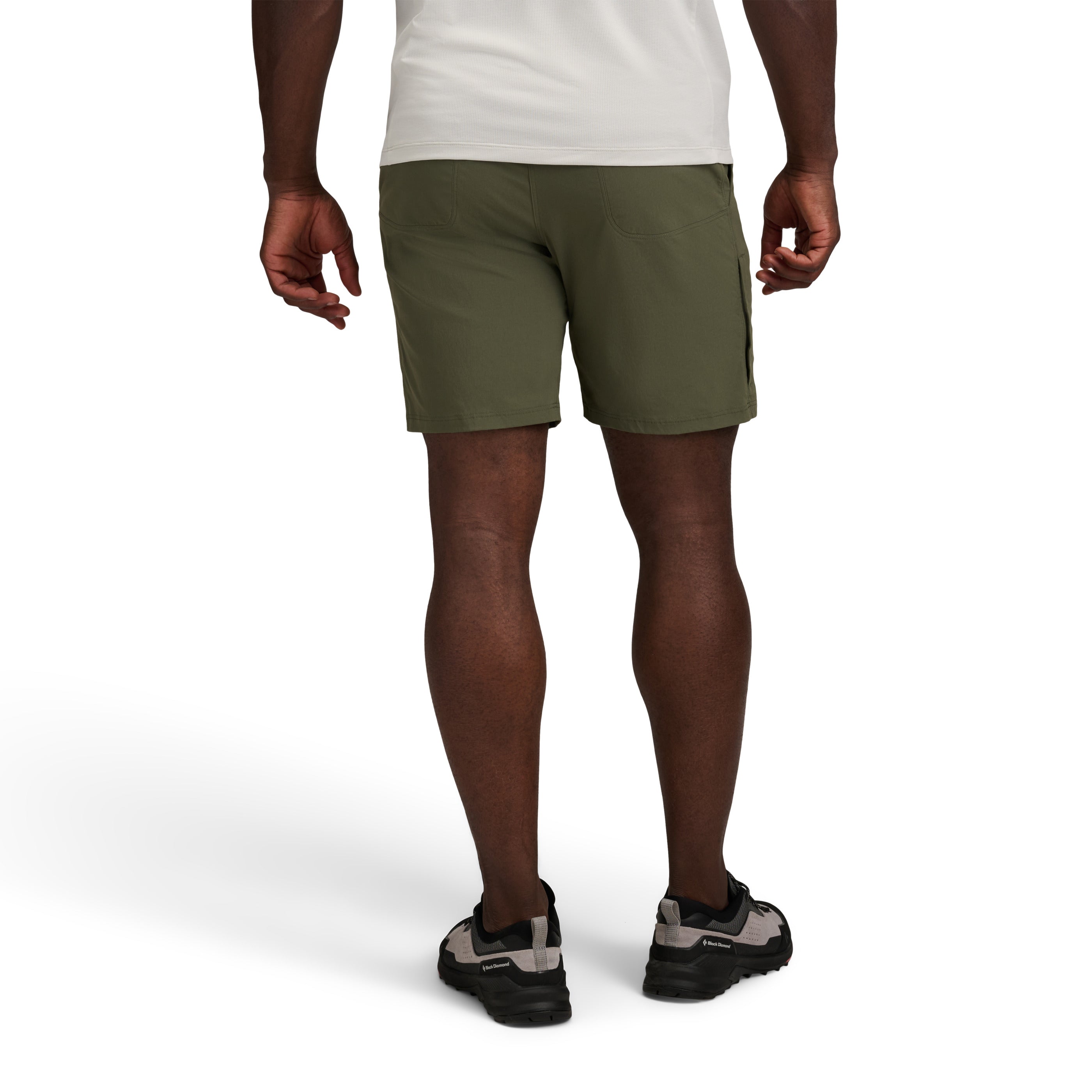 Tundra ~ Model Height 6' 0" | Waist 32" | Size Medium/32