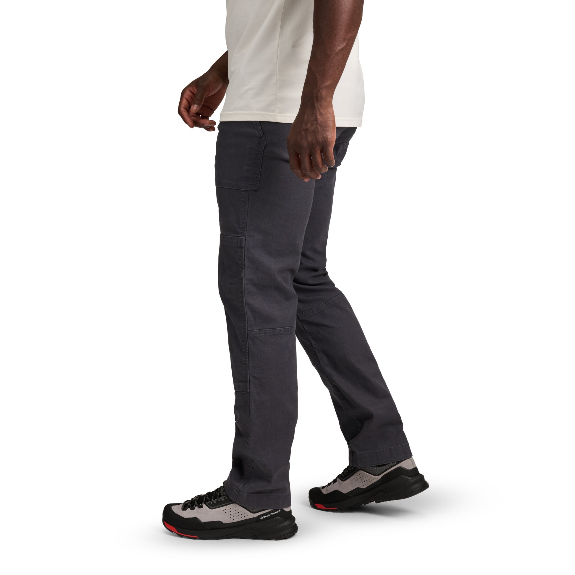 Carbon ~ Model Height 6' 0" | Waist 32" | Size Medium/32